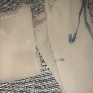 FIGS Scrub Set Large